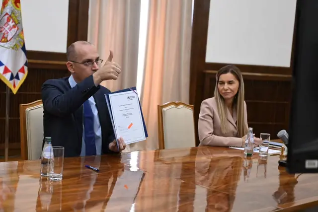 Aleksandar Vučić sa predstavnicima SZO – Foto Instagrambuducnostsrbijeav (3).jpg